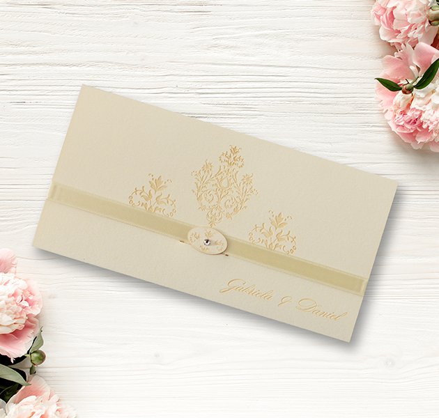 Invitatie nunta lux in forma de poseta cu cristal swarovski