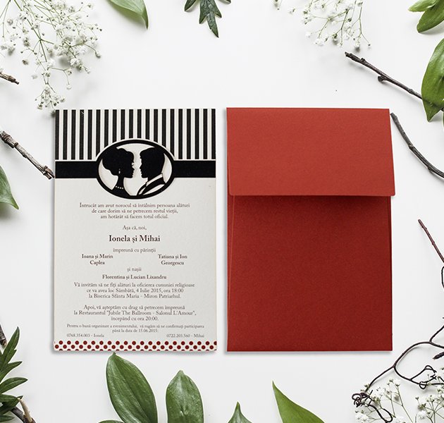 Invitatie nunta cu catifea si plic inclus decupat