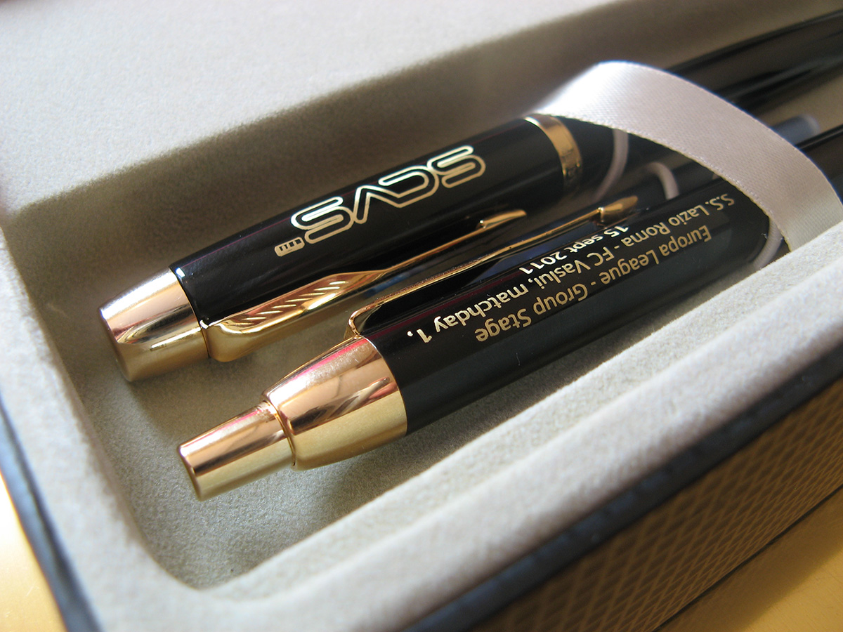 Stilou negru Parker personalizat